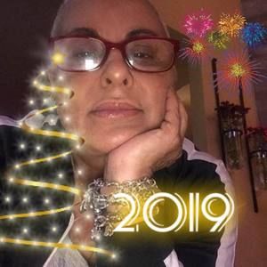 Meet your Posher, Leila